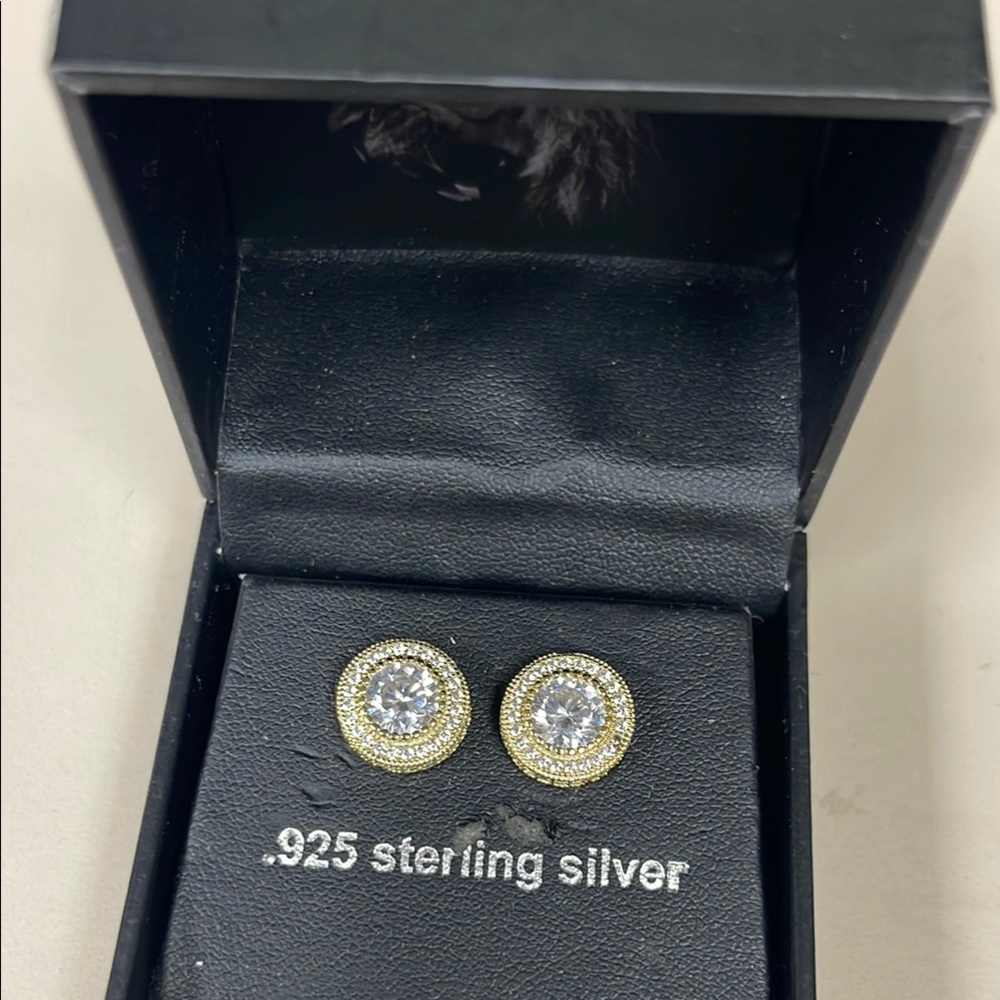 NWT Elegant Sterling Silver and Gold Stud Earrings